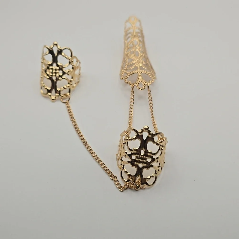 Gothic Style 1pc Personality Vintage Chain Bracelet & Carved Hollow-Out Ring